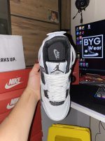 Nike Air Jordan 4 Retro - Görsel 2