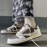 Travis Scott x Air Jordan 1 Low Reverse Mocha