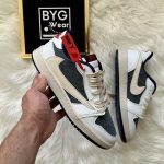 Nike Travis Scott x Air Jordan 1 Low Antrasit