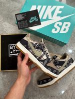 Nike x Travis Scott SB Dunk Low Sneakers - Görsel 2