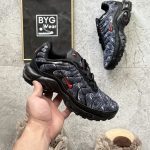 Nike Air Max Plus TN Black University Red