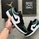 Air Jordan 1 Low Green Toe